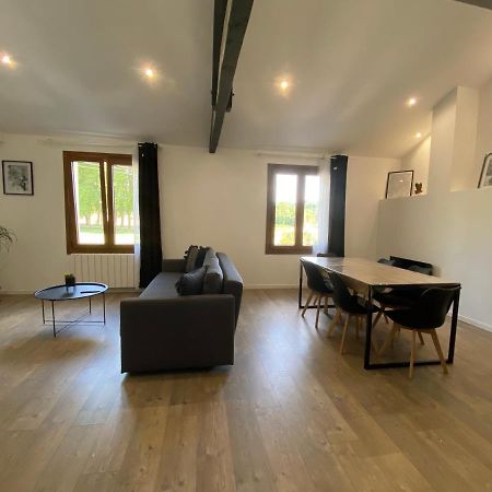 Logement Calme Et Confortable Au Coeur De Loupiac Loupiac  Kültér fotó