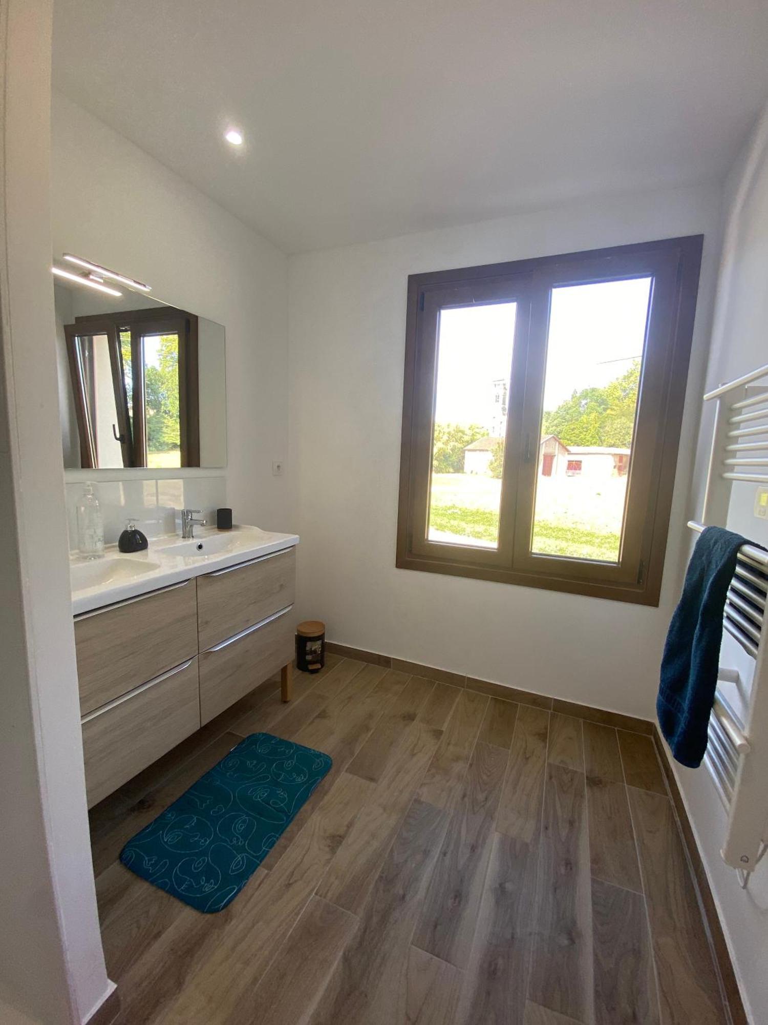 Logement Calme Et Confortable Au Coeur De Loupiac Loupiac  Kültér fotó